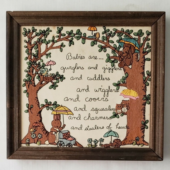 Framed Embroidery Nursery Vintage 15" x 14" - Picture 1 of 8
